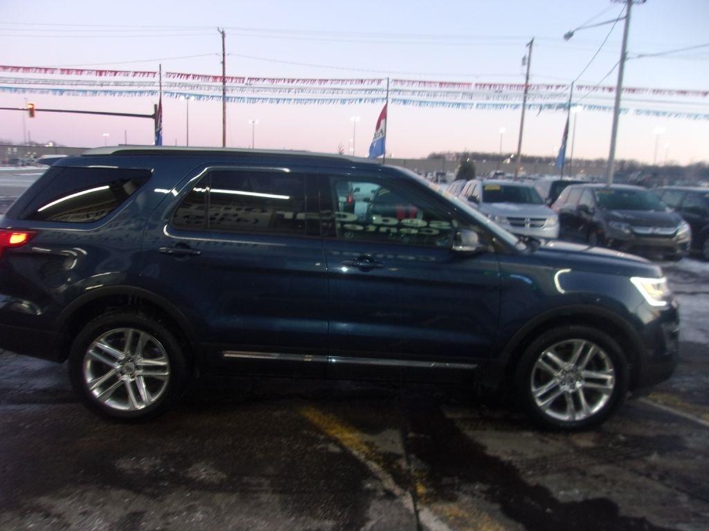 Ford Explorer 4WD 4dr XLT 2016