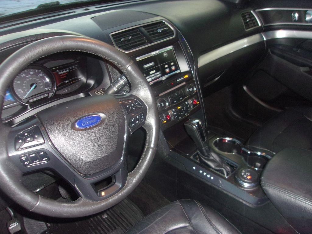 Ford Explorer 4WD 4dr XLT 2016