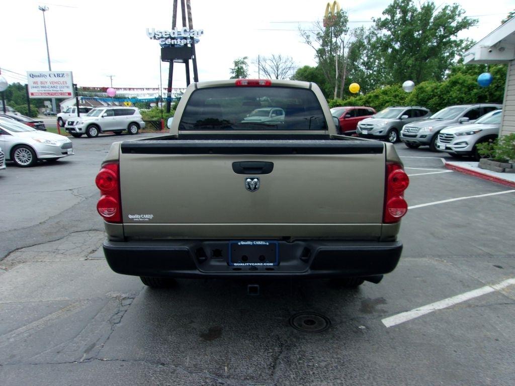 Dodge Ram 1500 2WD Reg Cab 120.5" ST 2008
