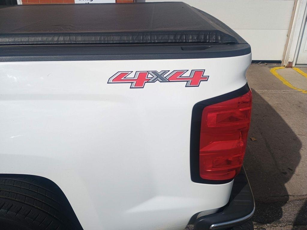 Chevrolet Silverado 1500 4WD Crew Cab 143.5" LT w/1LT 2016