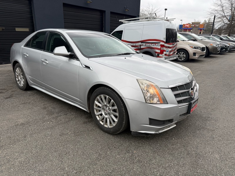Cadillac CTS 3.0L Luxury AWD 2011