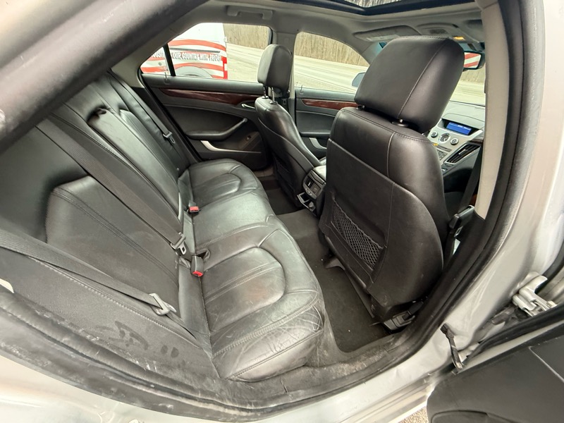 Cadillac CTS 3.0L Luxury AWD 2011