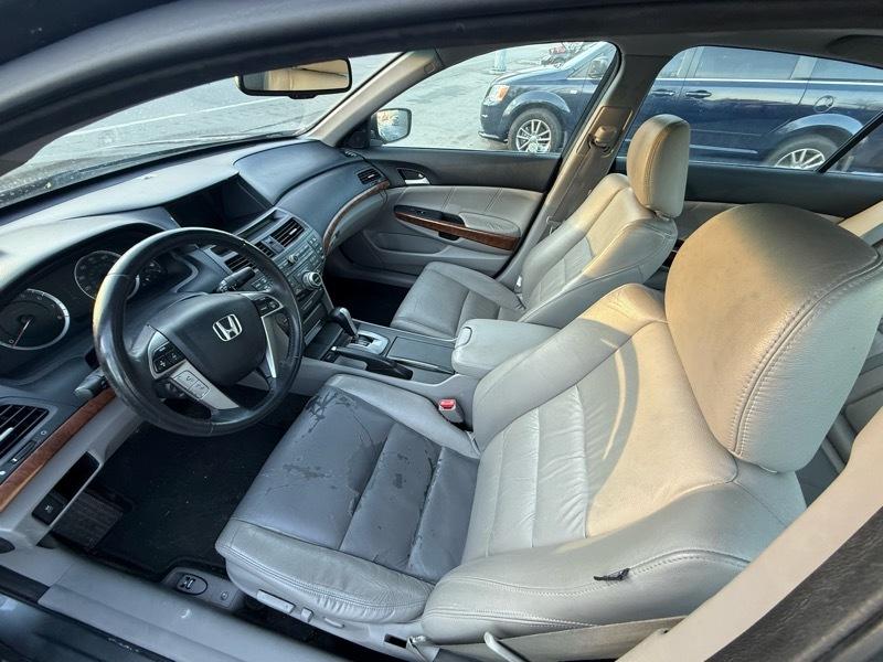 Honda Accord EX-L Sedan AT 2011