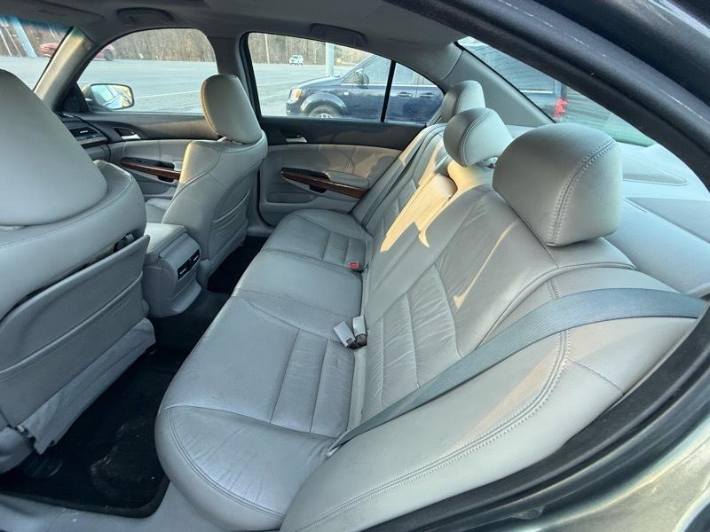 Honda Accord EX-L Sedan AT 2011