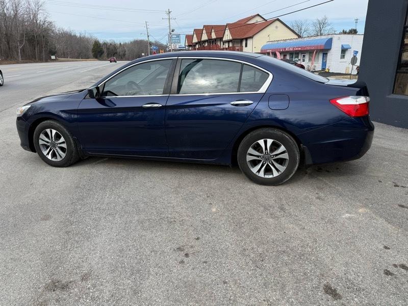Honda Accord LX Sedan CVT 2013