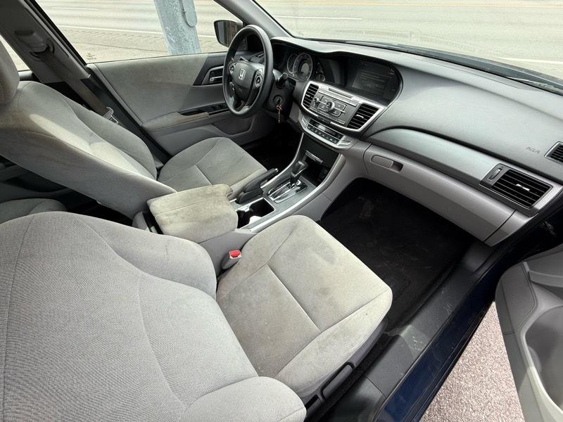 Honda Accord LX Sedan CVT 2013