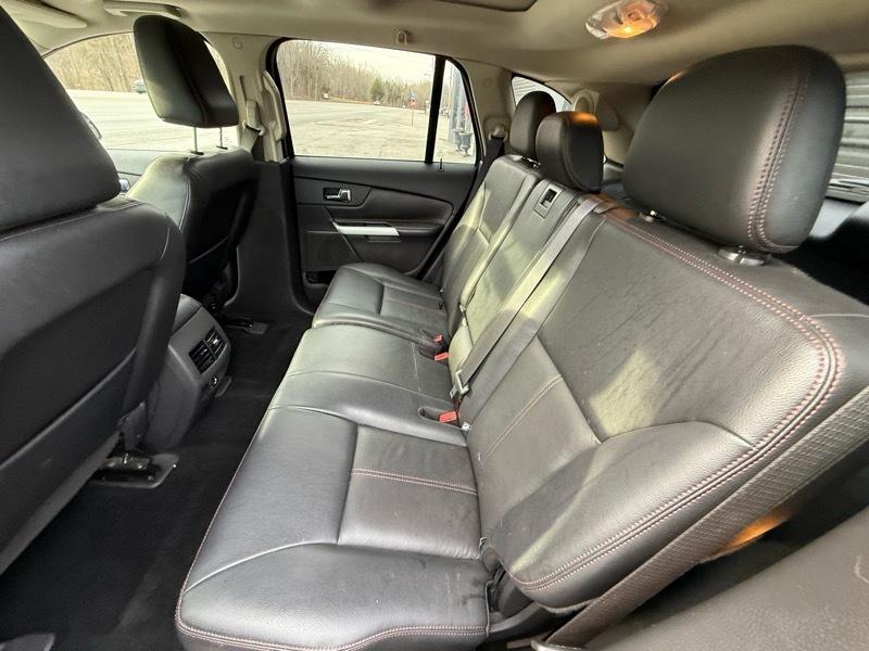 Ford Edge Limited FWD 2011