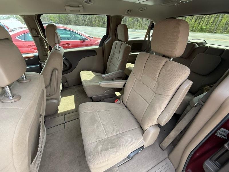 Chrysler Town & Country Touring 2012