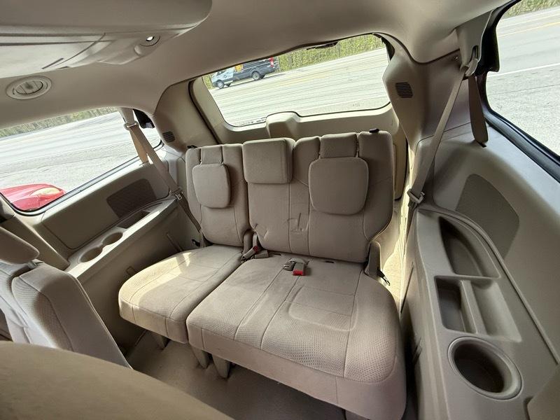 Chrysler Town & Country Touring 2012