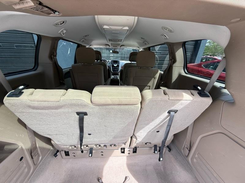 Chrysler Town & Country Touring 2012