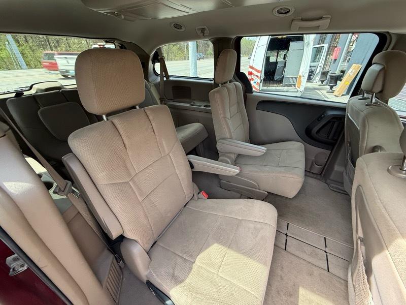 Chrysler Town & Country Touring 2012