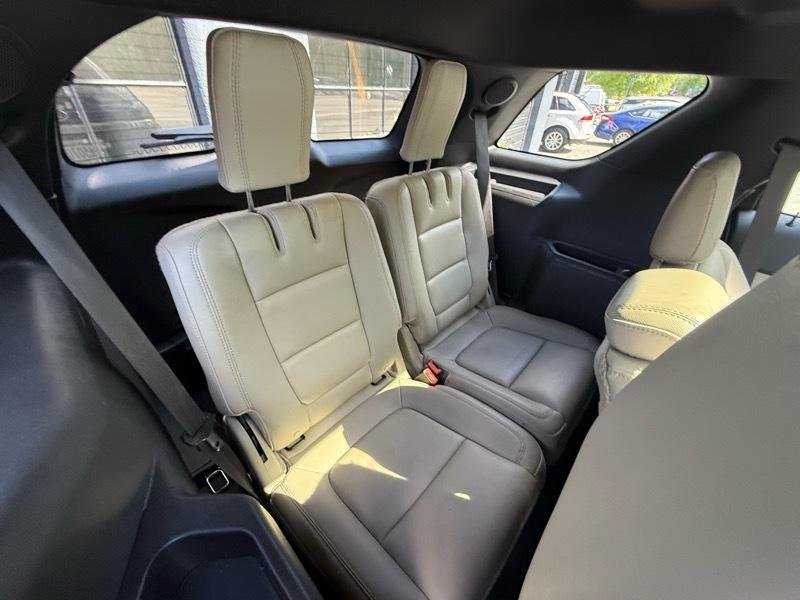 Ford Explorer Limited FWD 2014