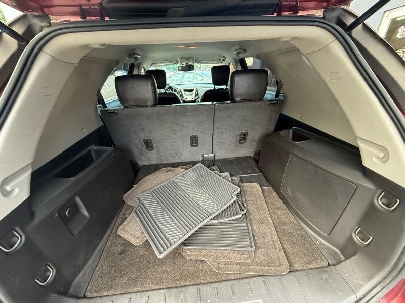 Chevrolet Equinox 2LT 2WD 2011