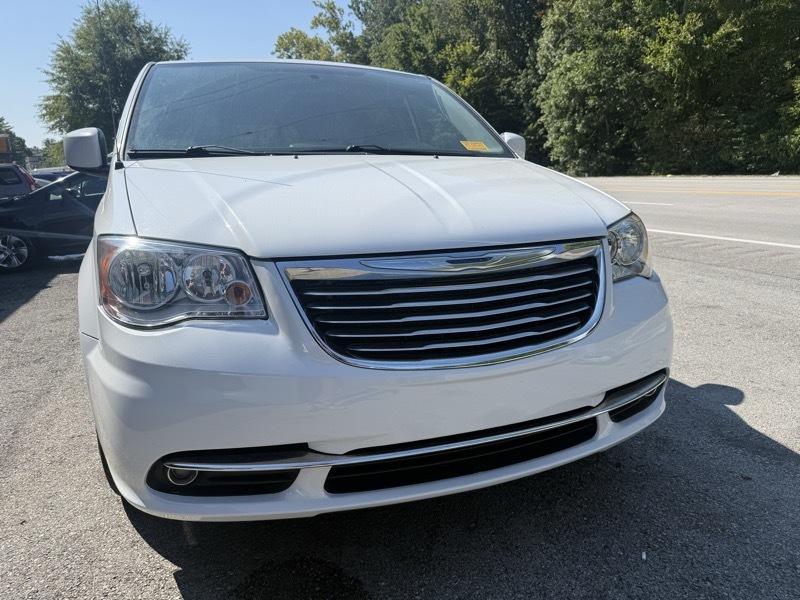 Chrysler Town & Country Touring 2016