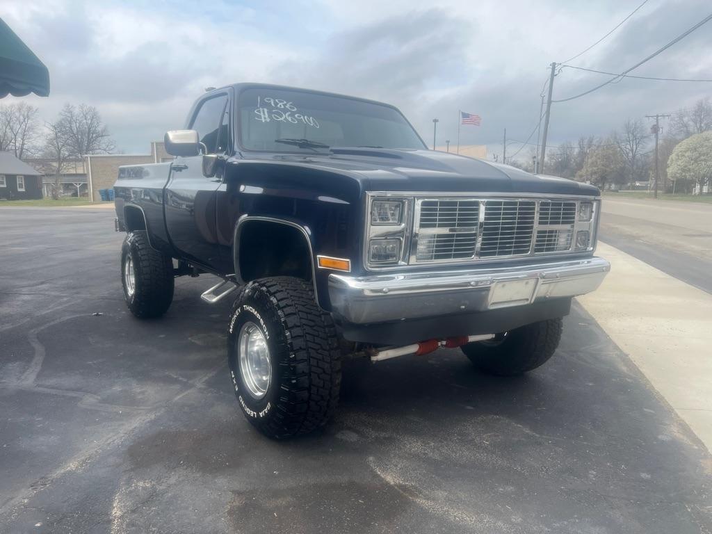 GMC C/K 1500 Regular Cab 4WD 1986