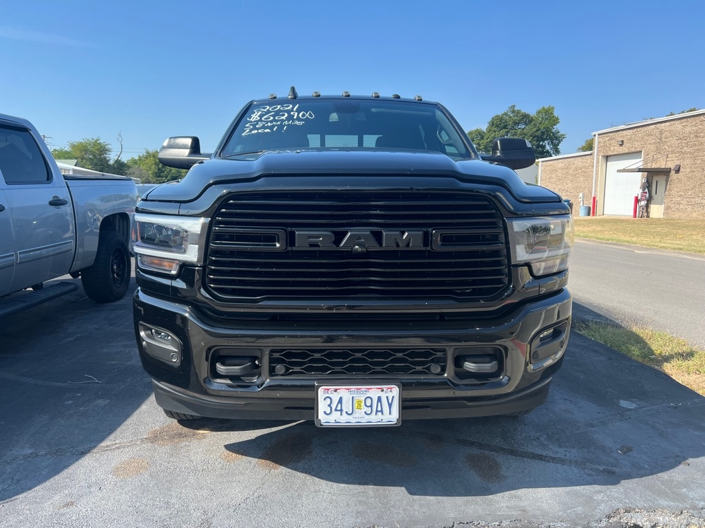 RAM 3500 Laramie Crew Cab LWB 4WD DRW 2021 RAM 3500 Laramie Crew Cab LWB 4WD DRW 2021