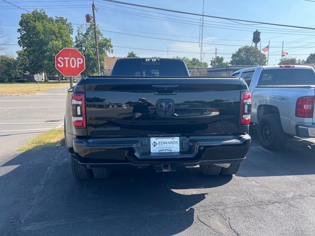 RAM 3500 Laramie Crew Cab LWB 4WD DRW 2021 RAM 3500 Laramie Crew Cab LWB 4WD DRW 2021