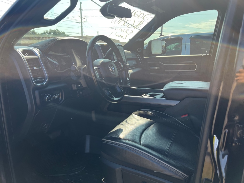 RAM 3500 Laramie Crew Cab LWB 4WD DRW 2021 RAM 3500 Laramie Crew Cab LWB 4WD DRW 2021