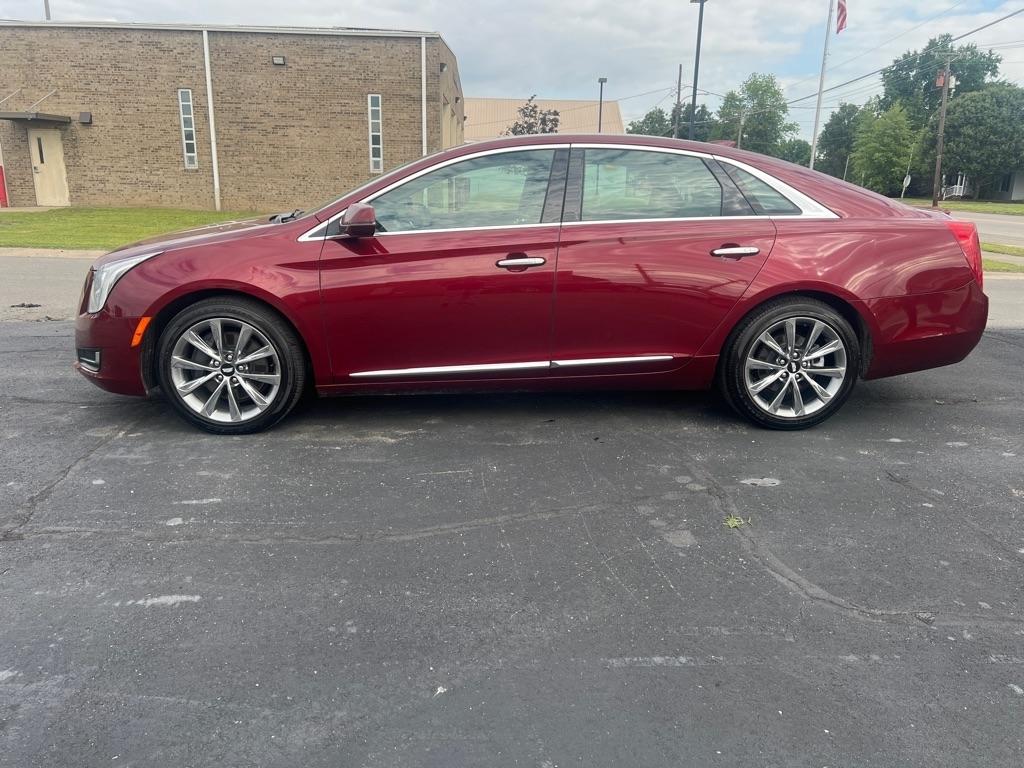 Cadillac XTS Base 2017