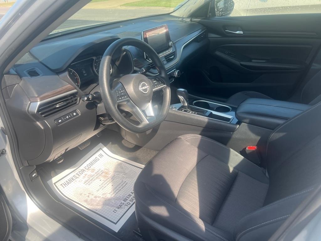 Nissan Altima 2.5 SV 2024