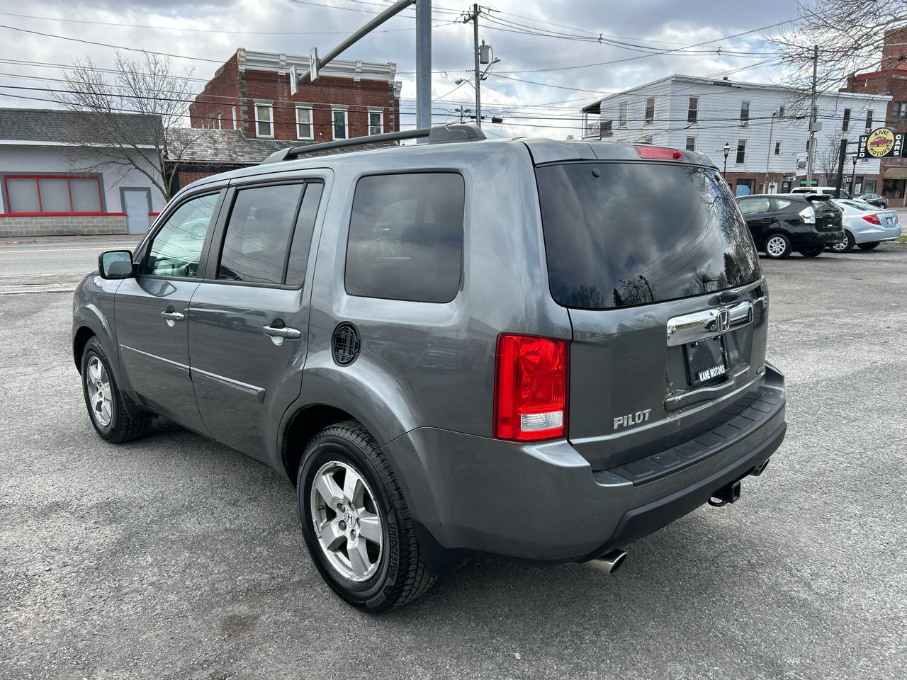 Honda Pilot 4WD EX-L AT 2011