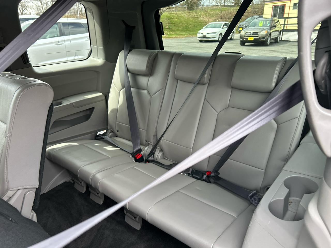 Honda Pilot 4WD EX-L AT 2011