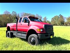 2005 Ford F-650 