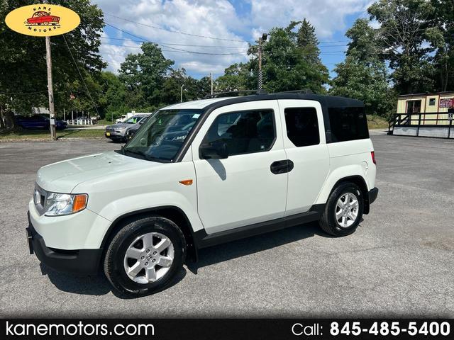 White 2010 Honda Element SUV / Crossover Front-Wheel Drive Automatic