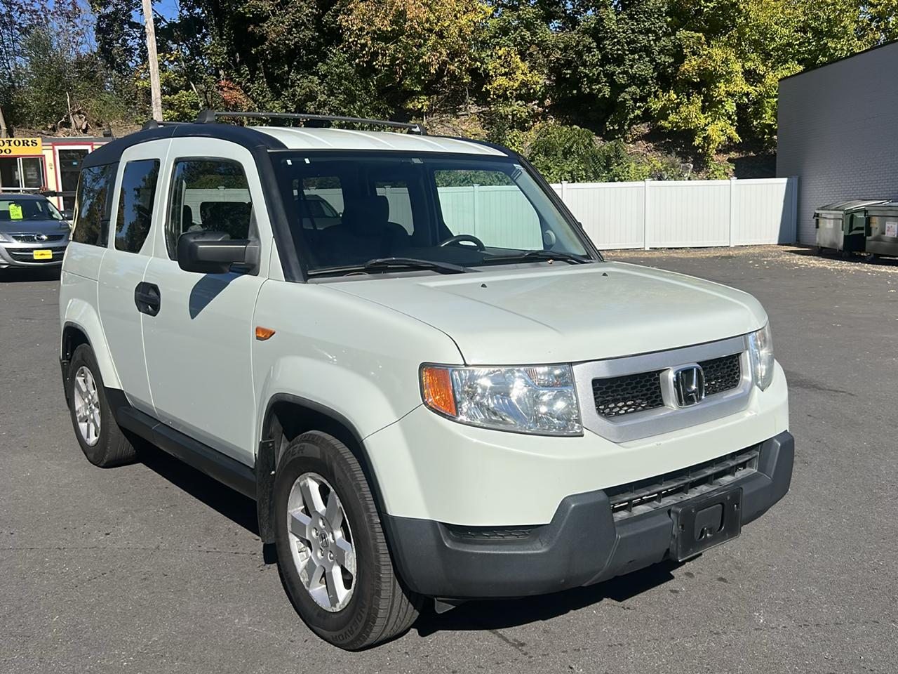 Honda Element EX 2WD AT with Navigation System 2010