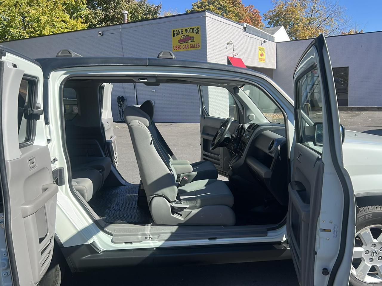 Honda Element EX 2WD AT with Navigation System 2010