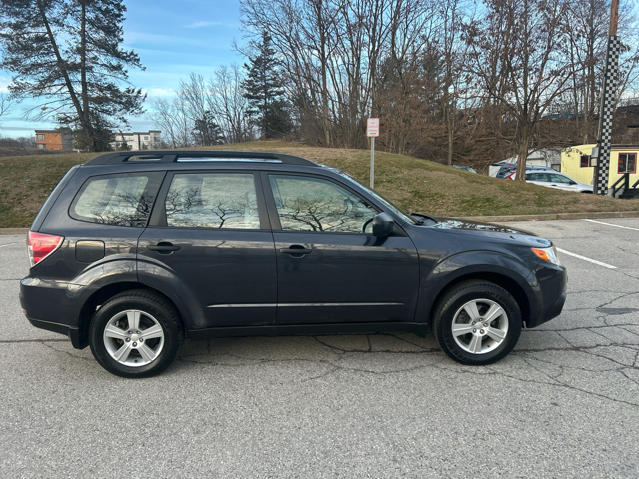 Subaru Forester 2.5X 2012