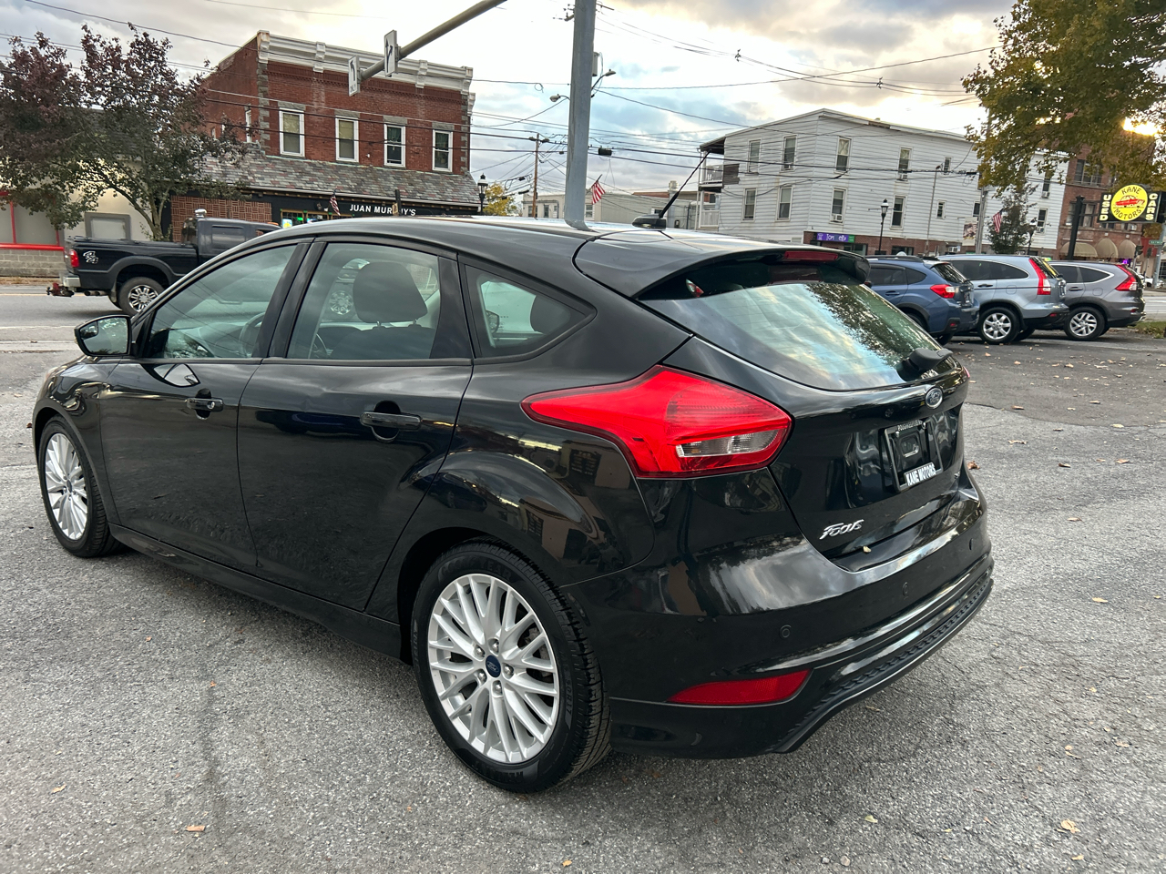 Ford Focus SE Hatch 2015 Ford Focus SE Hatch 2015