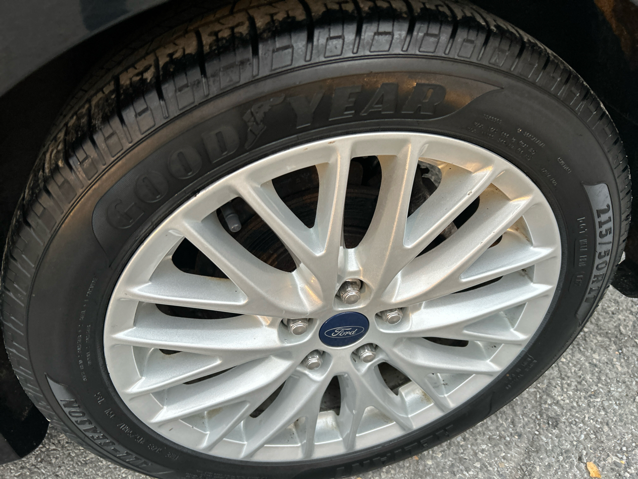 Ford Focus SE Hatch 2015 Ford Focus SE Hatch 2015