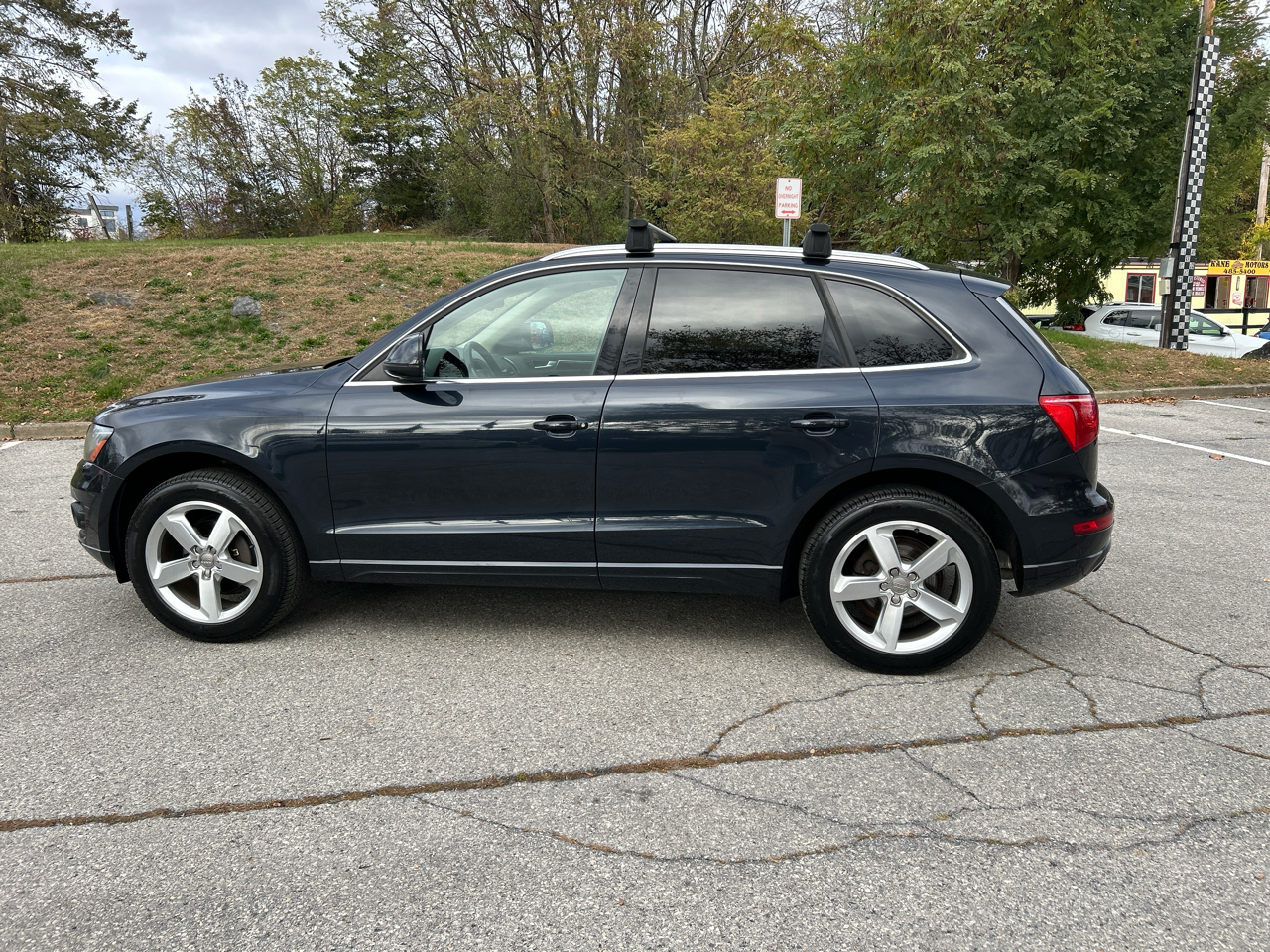Audi Q5 2.0 quattro Premium 2012 Audi Q5 2.0 quattro Premium 2012