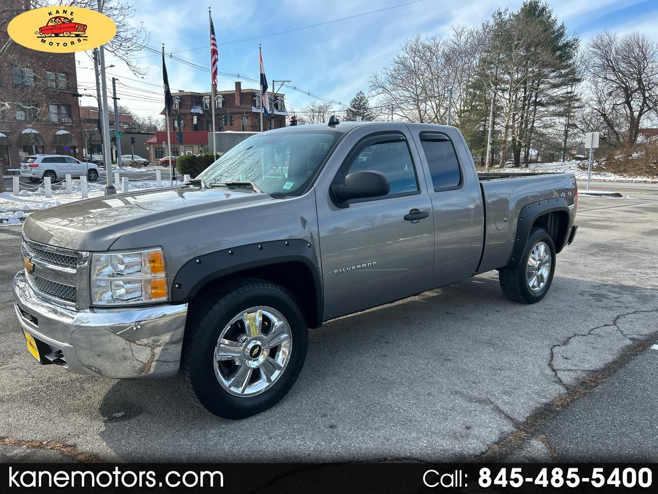 2013 Chevrolet Silverado 1500 4dr Ext Cab 143.5" WB 4WD LS