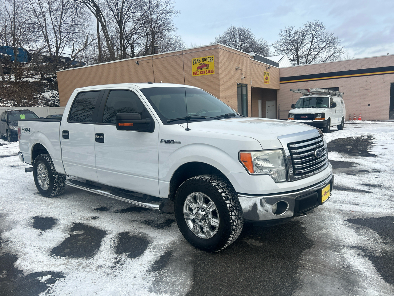 Ford F-150 4WD SuperCrew 150" XL 2012