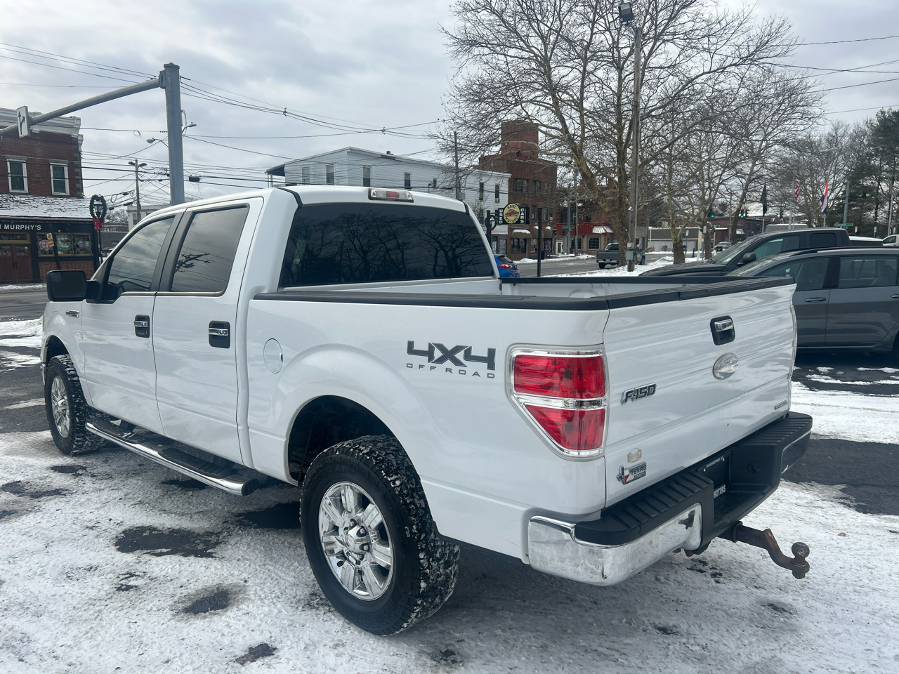 Ford F-150 4WD SuperCrew 150" XL 2012