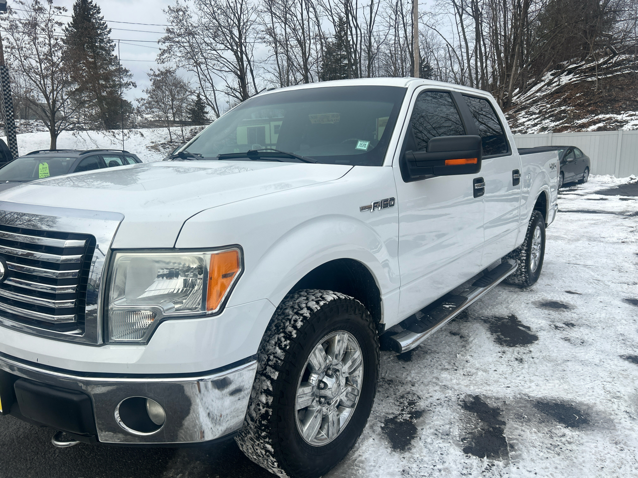 Ford F-150 4WD SuperCrew 150" XL 2012