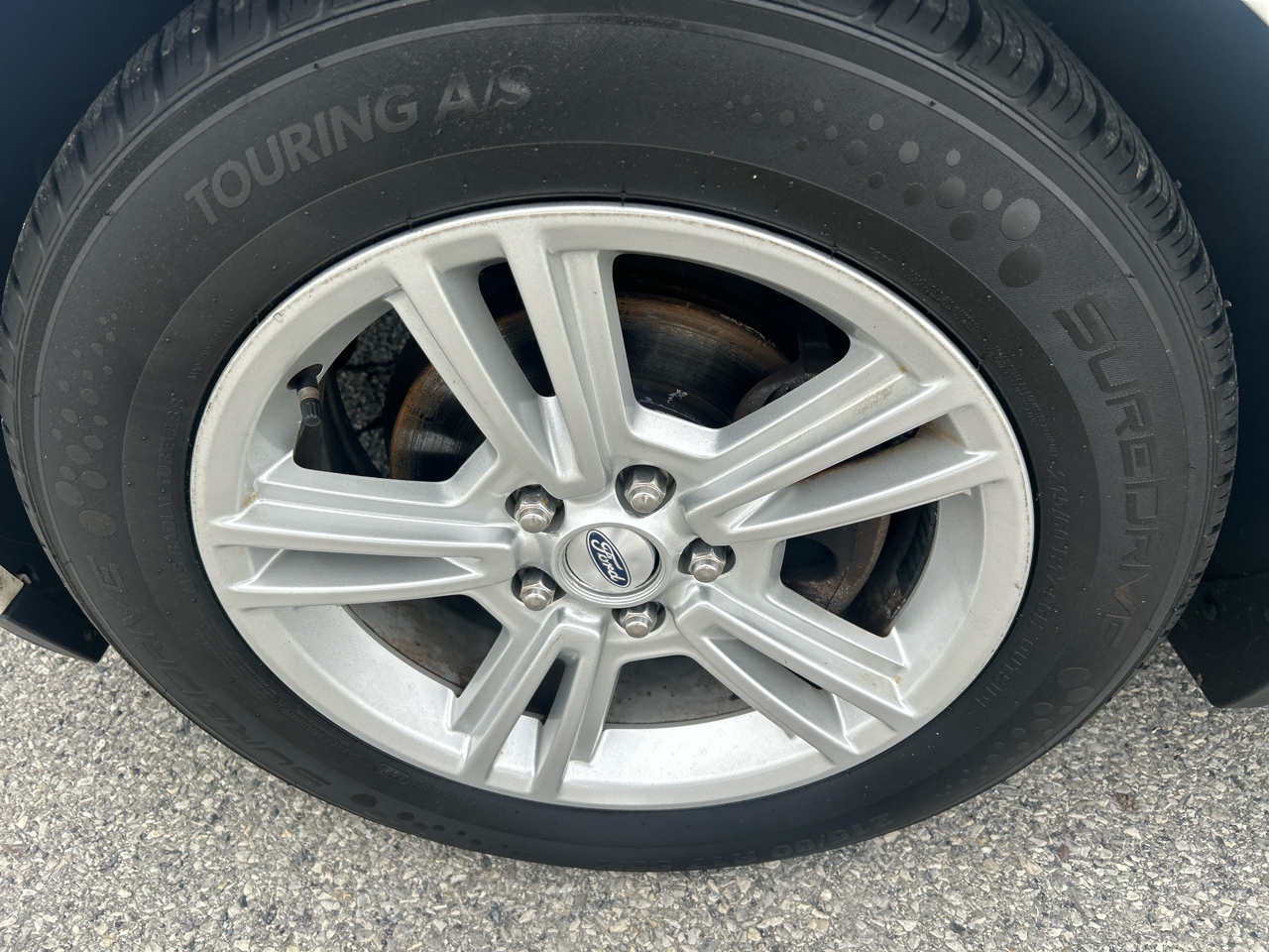 Ford Mustang V6 Coupe 2010