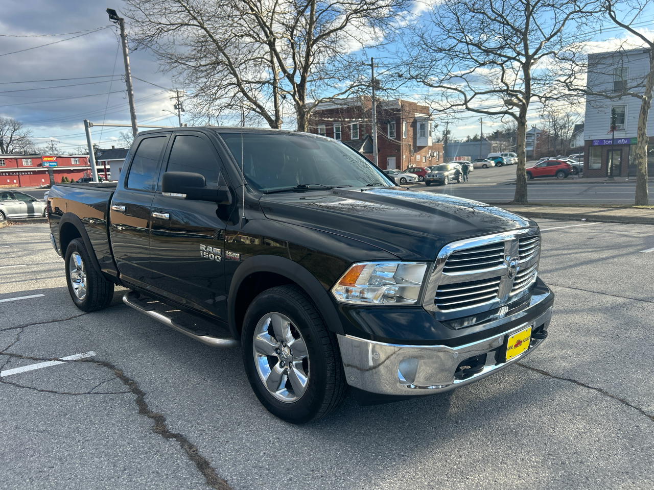 RAM 1500 2WD Crew Cab 140.5" Big Horn 2015
