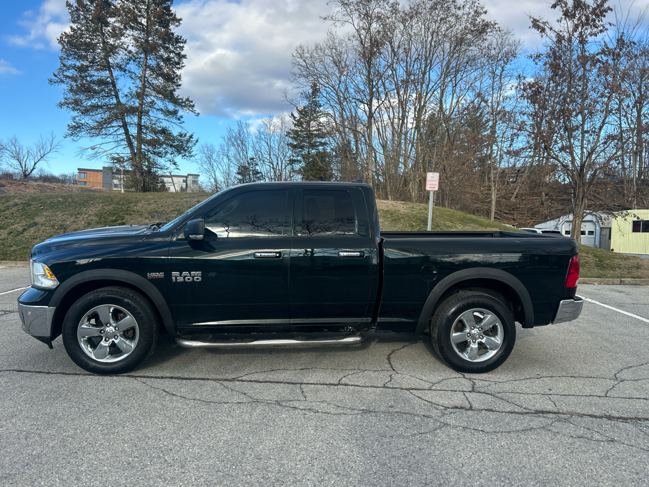 RAM 1500 2WD Crew Cab 140.5" Big Horn 2015