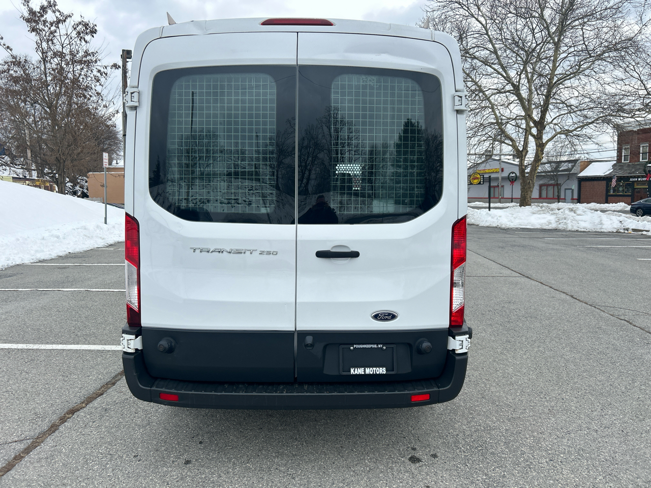 Ford Transit 250 Van Med. Roof w/Sliding Pass. 148-in. WB 2016