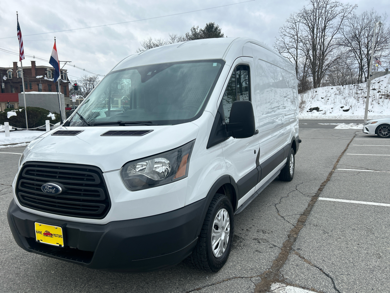 Ford Transit 250 Van Med. Roof w/Sliding Pass. 148-in. WB 2016