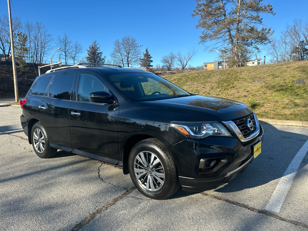 Nissan Pathfinder Platinum 4WD 2017