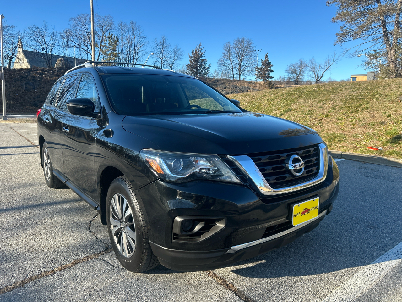 Nissan Pathfinder Platinum 4WD 2017