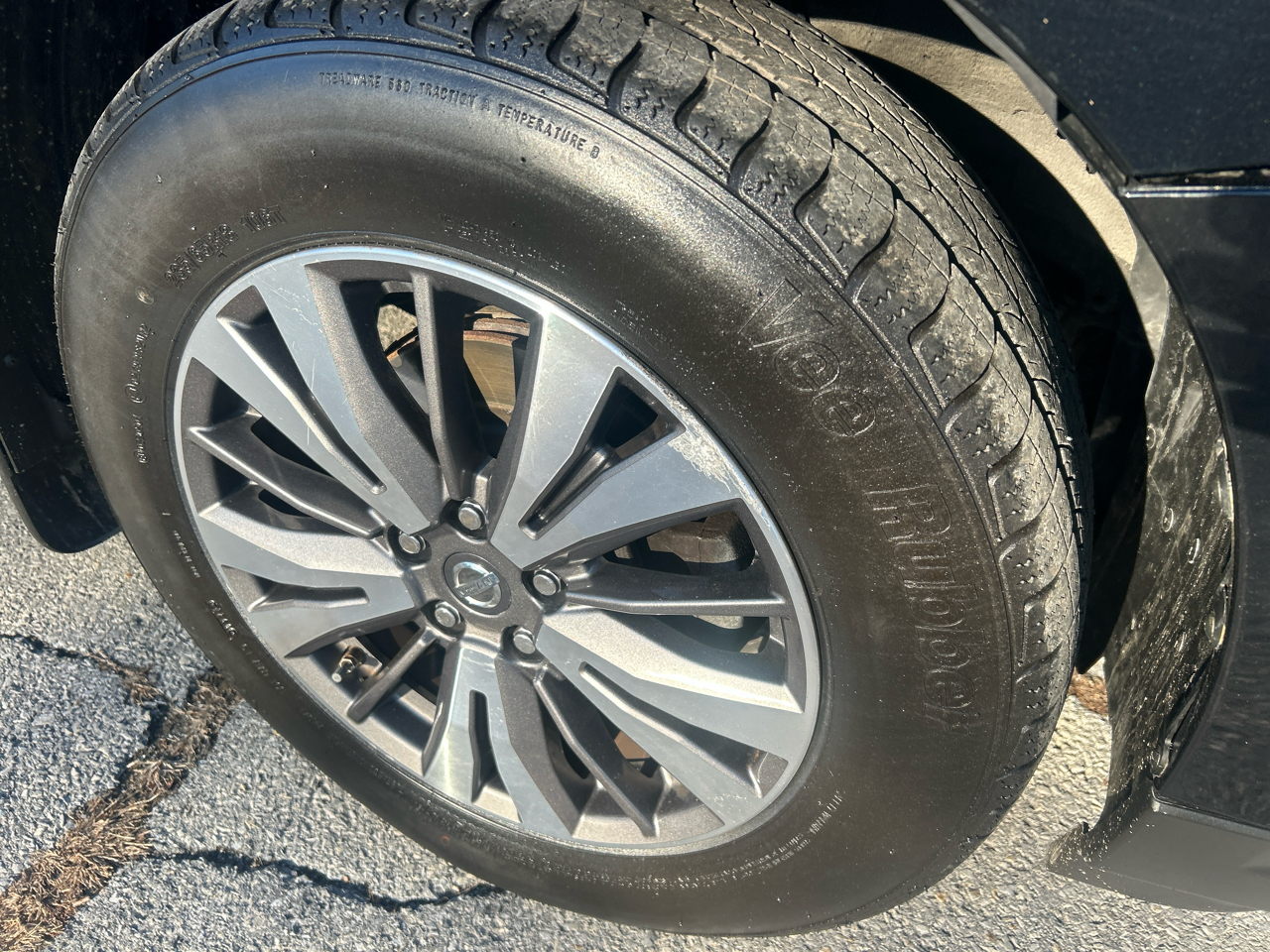 Nissan Pathfinder Platinum 4WD 2017