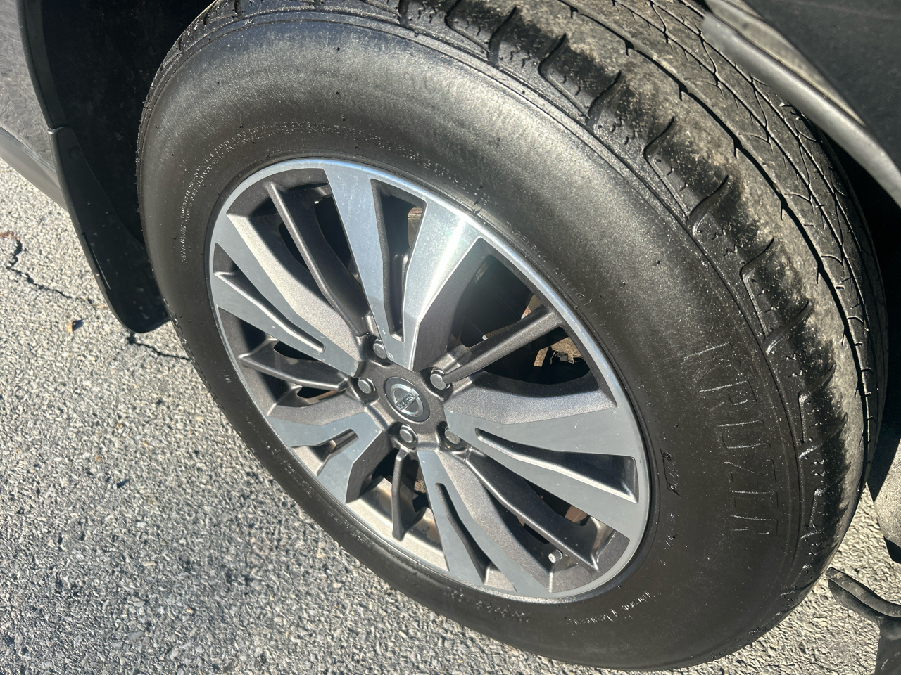 Nissan Pathfinder Platinum 4WD 2017