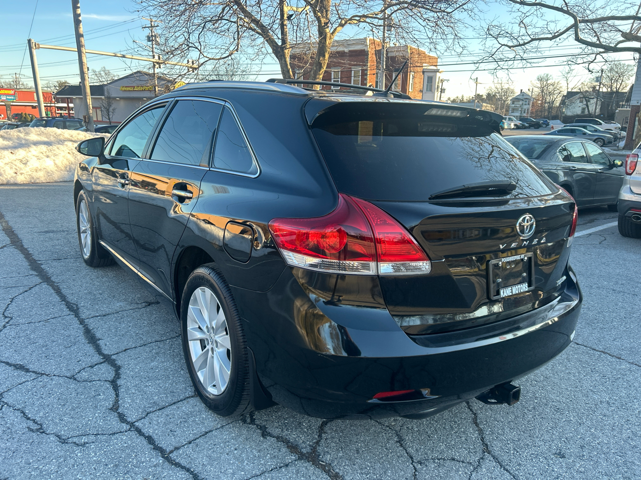 Toyota Venza LE I4 AWD 2015