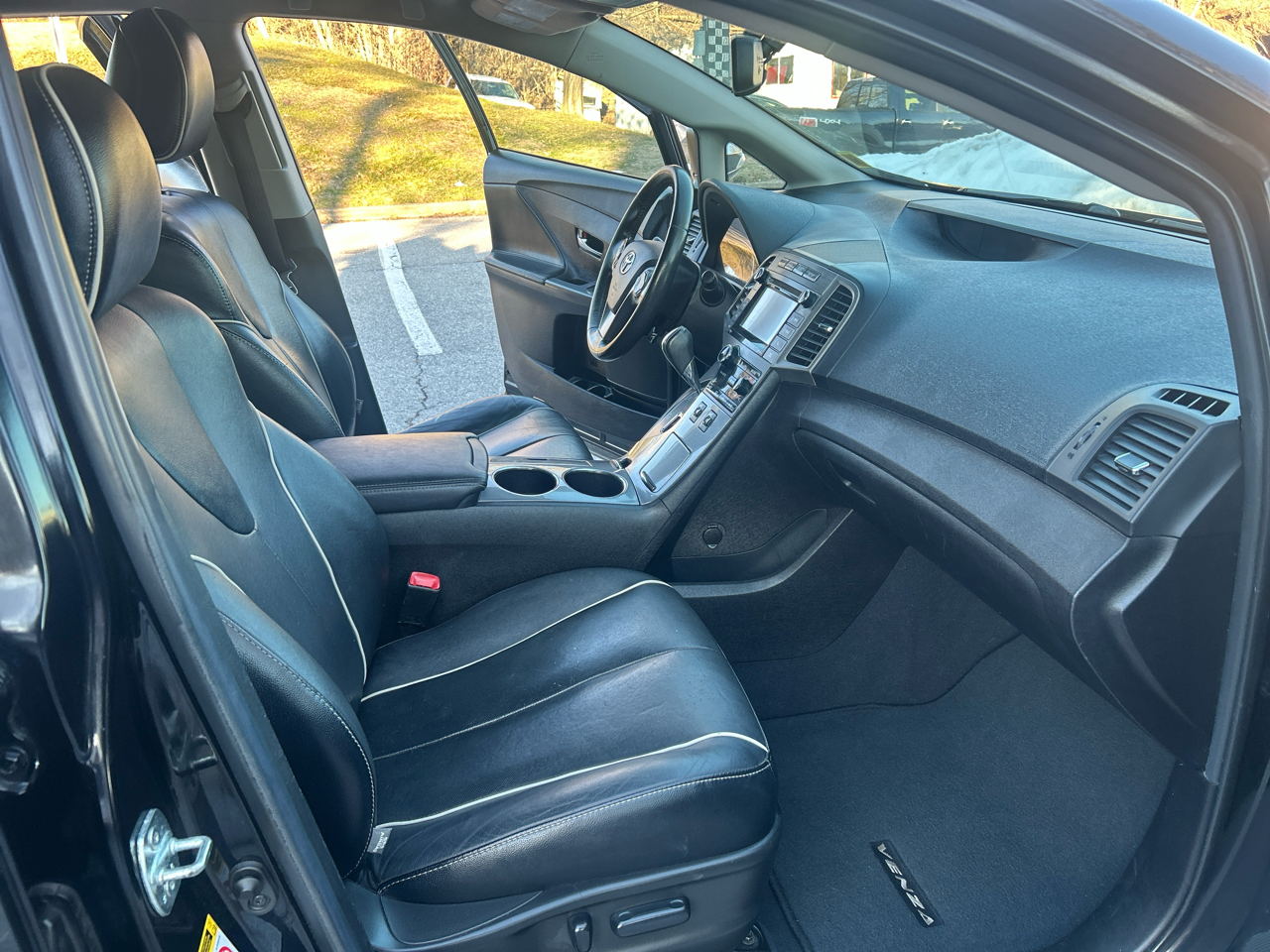 Toyota Venza LE I4 AWD 2015