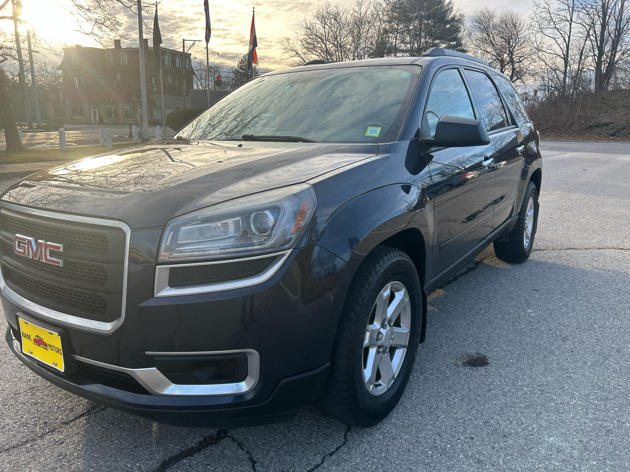 GMC Acadia SLE-1 AWD 2016